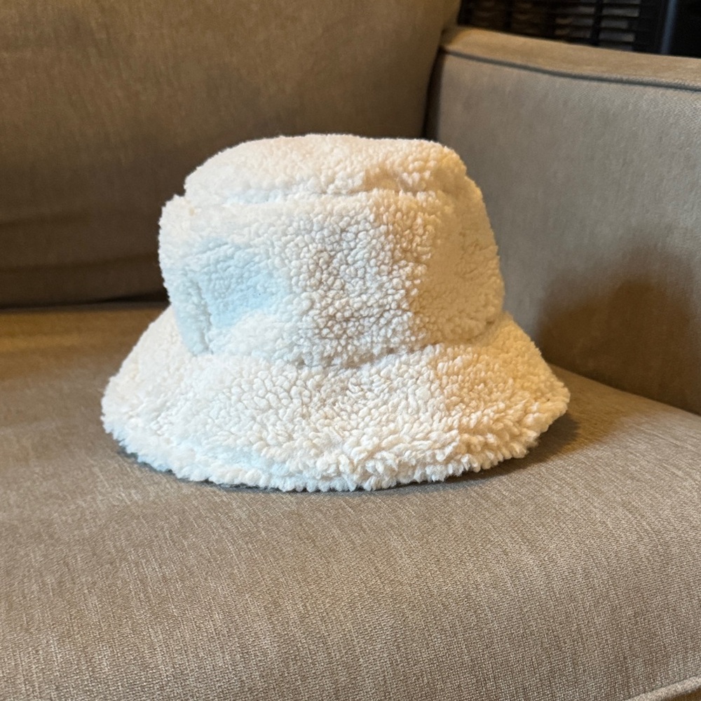 Cream Sherpa Hat - Abercrombie and Fitch